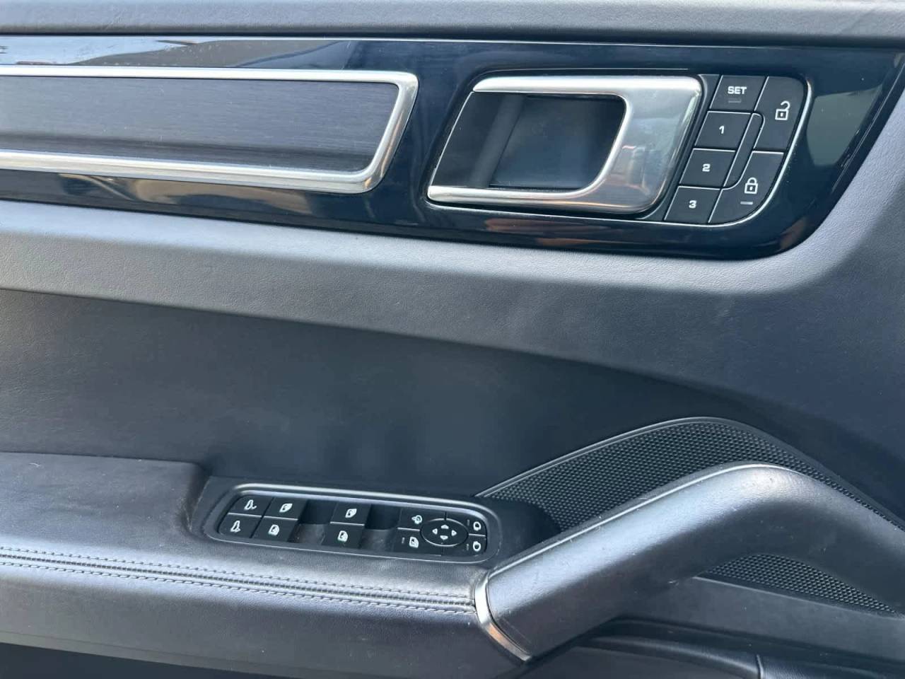 2023 Porsche Cayenne GTS Coupe