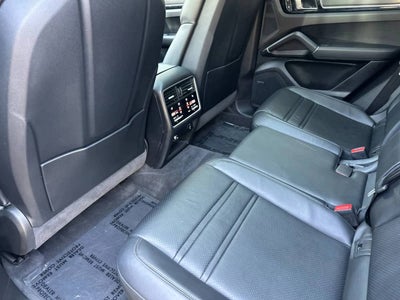 2023 Porsche Cayenne GTS Coupe