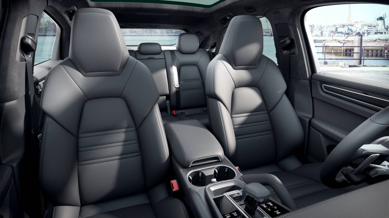 2023 Porsche Cayenne GTS