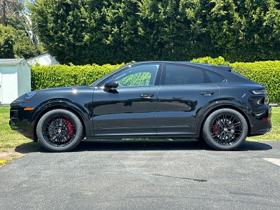 2026 Porsche Cayenne GTS Coupe