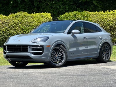 2026 Porsche Cayenne Cayenne GTS Coupe