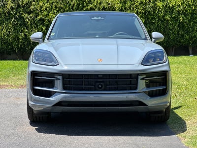 2026 Porsche Cayenne Cayenne GTS Coupe