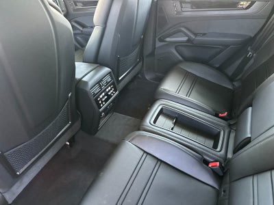 2026 Porsche Cayenne Cayenne GTS Coupe