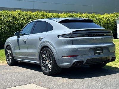 2026 Porsche Cayenne Cayenne GTS Coupe