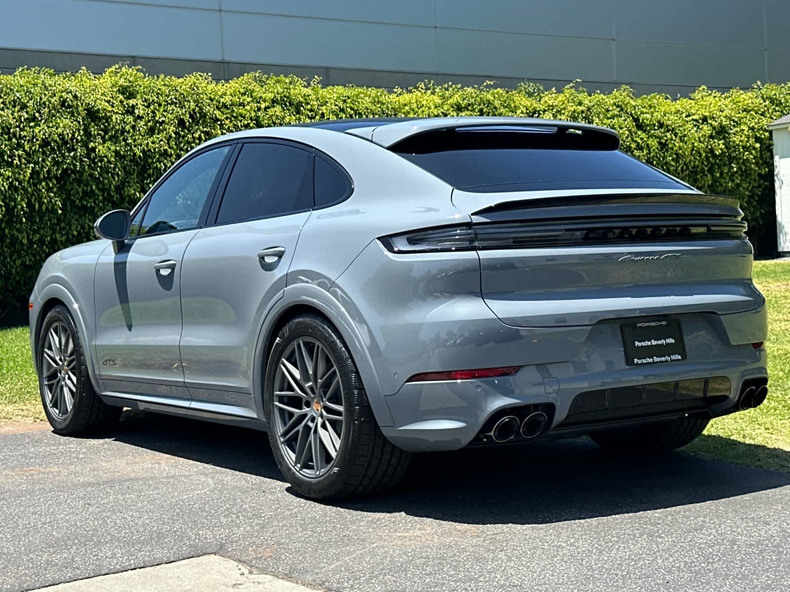 2026 Porsche Cayenne Cayenne GTS Coupe