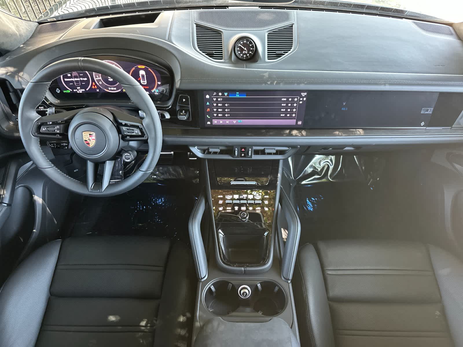 2026 Porsche Cayenne Cayenne GTS Coupe