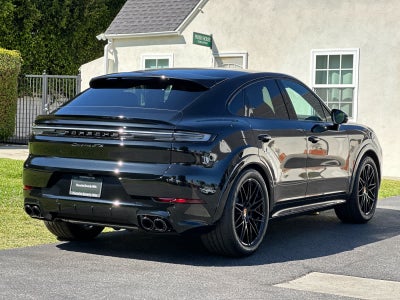 2026 Porsche Cayenne GTS Coupe