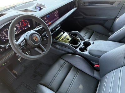 2026 Porsche Cayenne Cayenne GTS Coupe