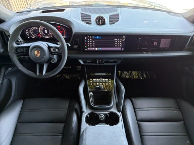 2026 Porsche Cayenne Cayenne GTS Coupe