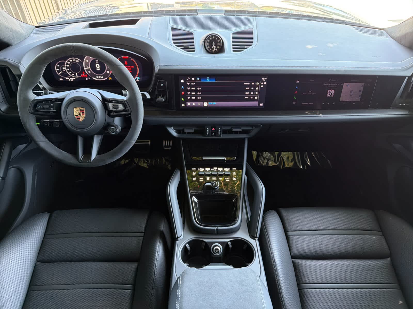 2026 Porsche Cayenne Cayenne GTS Coupe