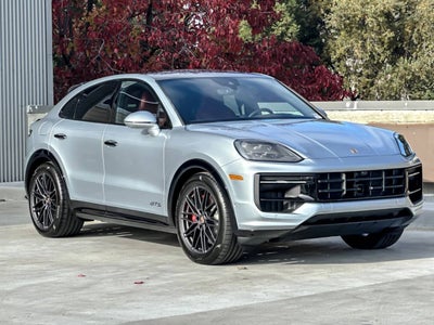 2026 Porsche Cayenne GTS