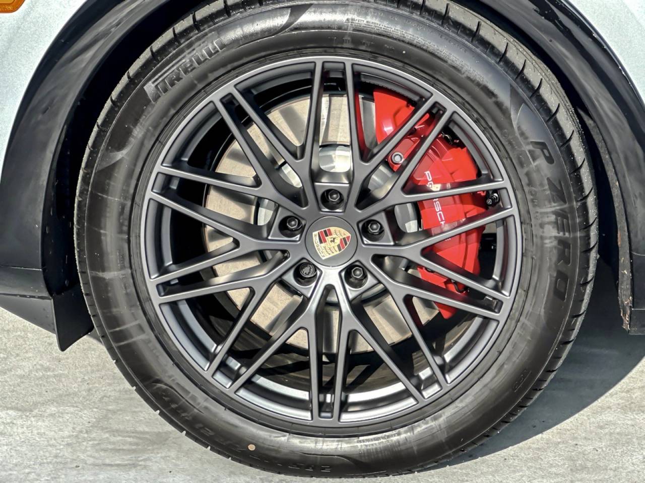 2026 Porsche Cayenne GTS