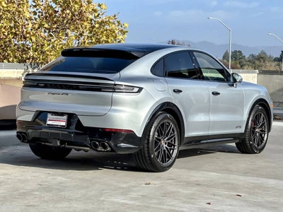 2026 Porsche Cayenne GTS