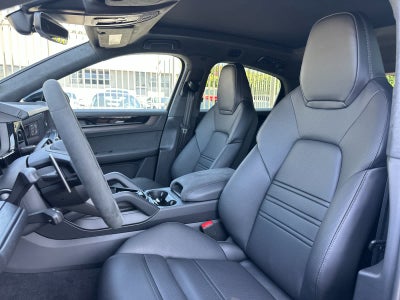 2026 Porsche Cayenne GTS Coupe
