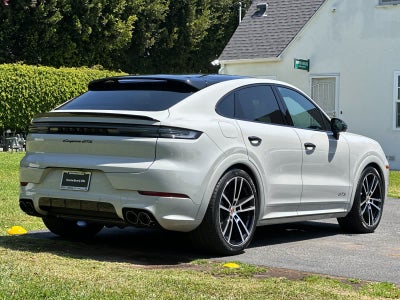 2026 Porsche Cayenne GTS Coupe