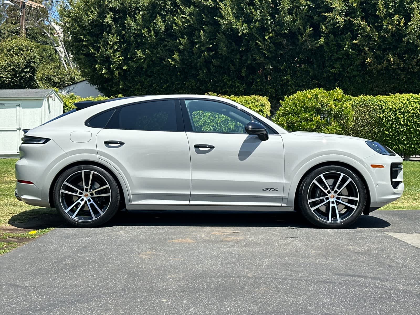 2026 Porsche Cayenne GTS Coupe
