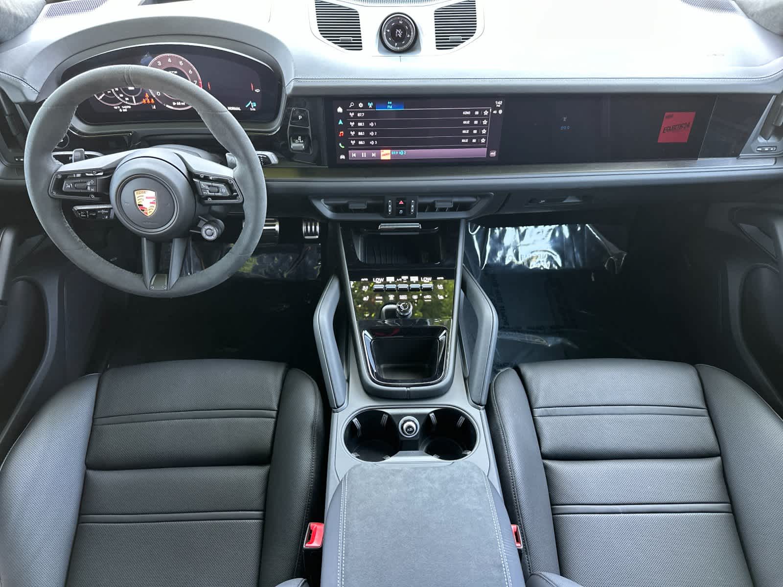 2026 Porsche Cayenne Cayenne GTS Coupe