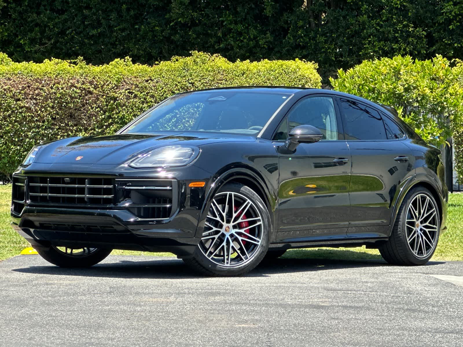 2026 Porsche Cayenne Cayenne GTS Coupe