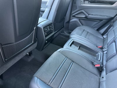 2026 Porsche Cayenne Cayenne GTS Coupe