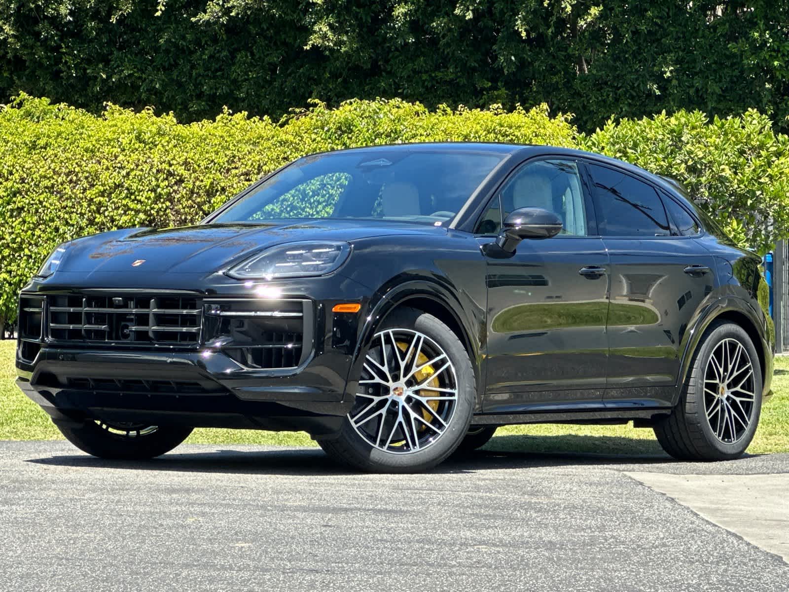2026 Porsche Cayenne Cayenne GTS Coupe