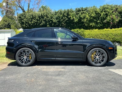 2026 Porsche Cayenne Cayenne GTS Coupe
