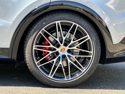 2026 Porsche Cayenne GTS Coupe