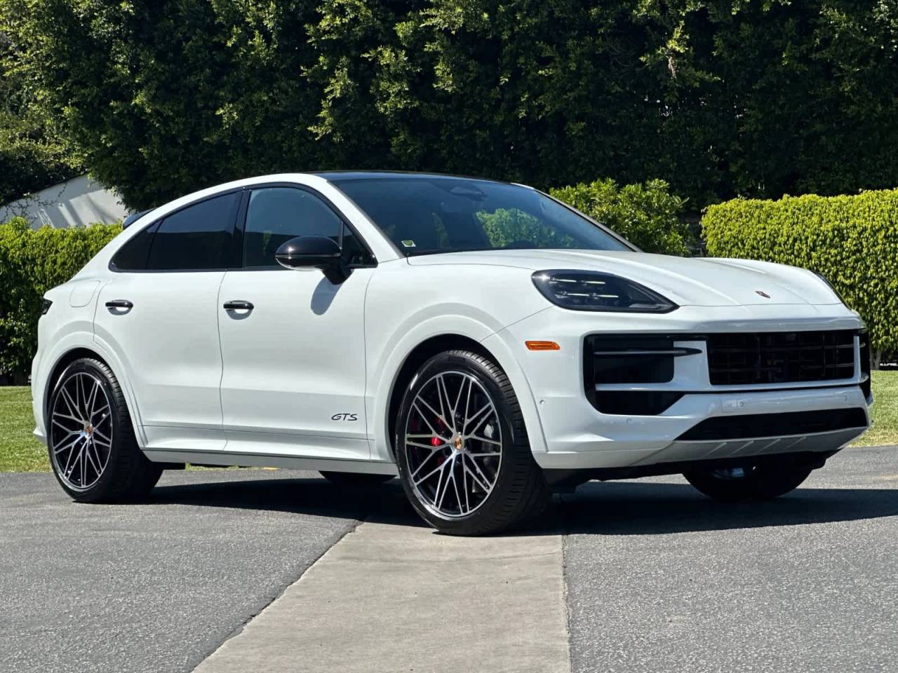 2026 Porsche Cayenne GTS Coupe