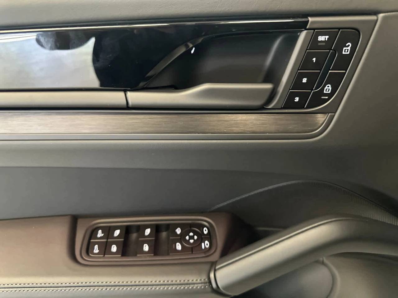 2026 Porsche Cayenne GTS Coupe