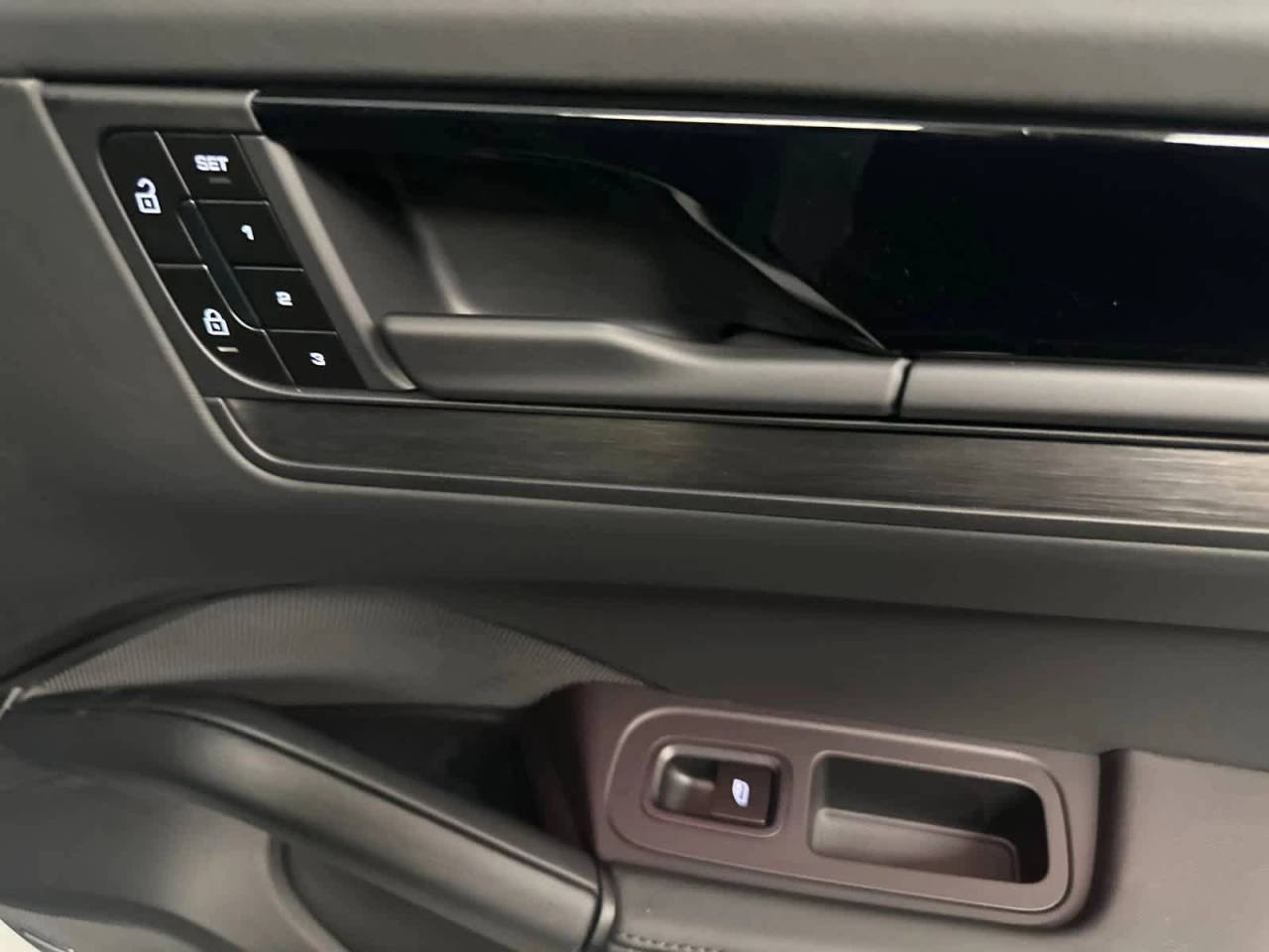 2026 Porsche Cayenne GTS Coupe