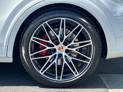 2026 Porsche Cayenne GTS Coupe