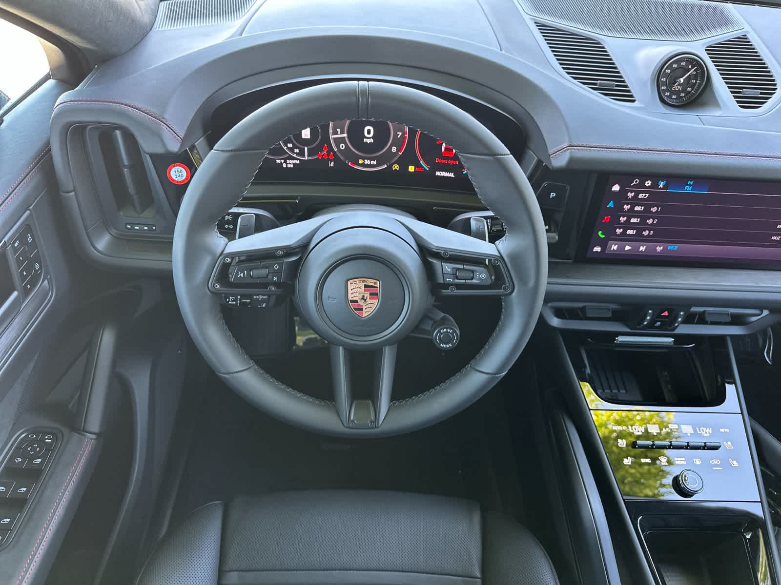 2026 Porsche Cayenne GTS Coupe