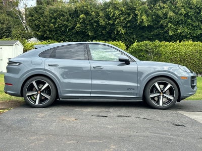 2026 Porsche Cayenne Cayenne GTS Coupe