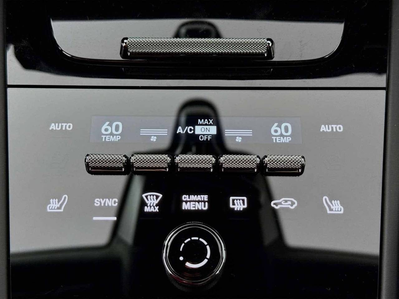 2025 Porsche Cayenne GTS Coupe