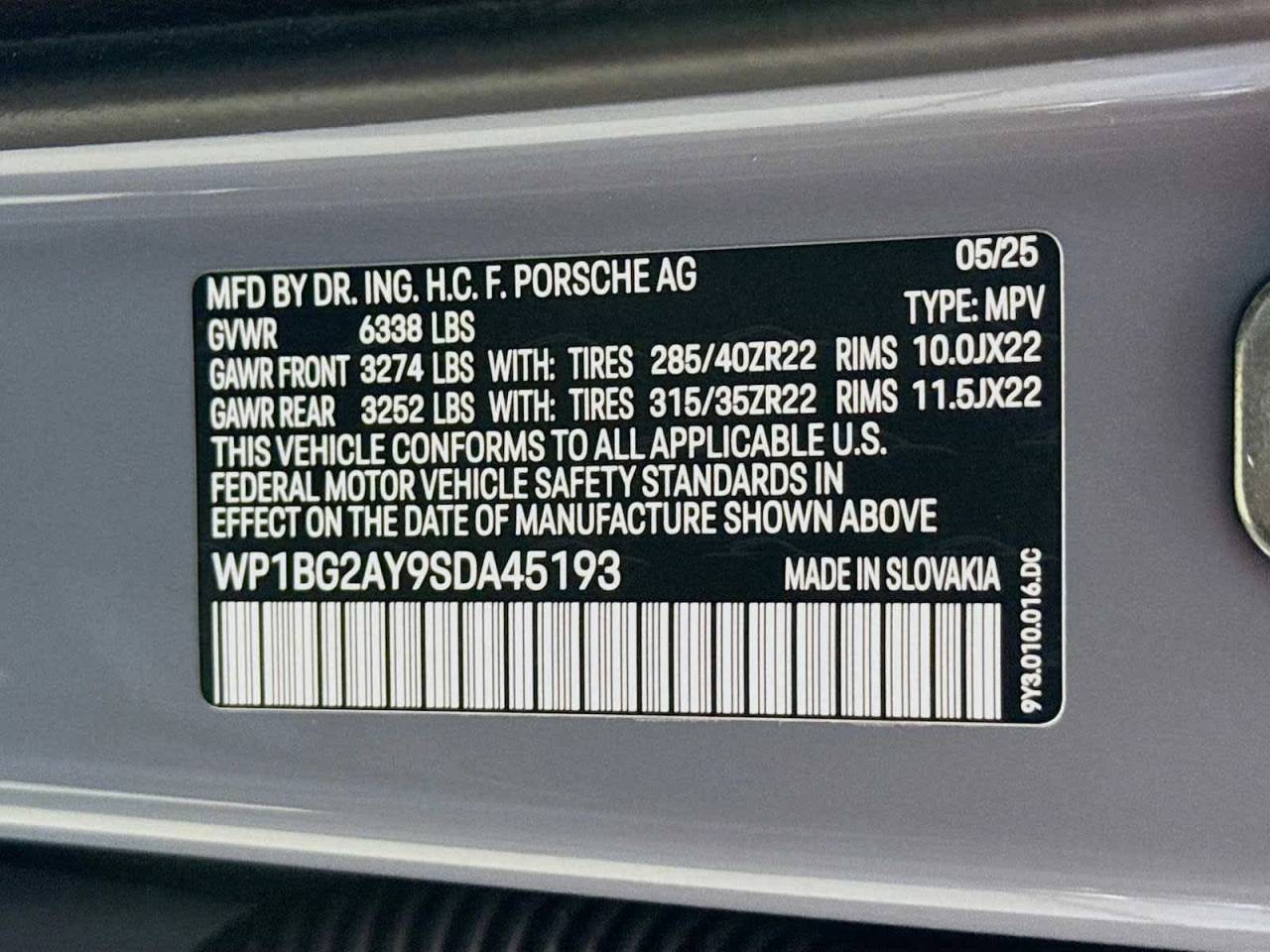 2025 Porsche Cayenne GTS Coupe