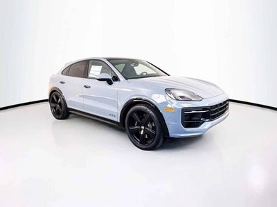 2025 Porsche Cayenne GTS Coupe