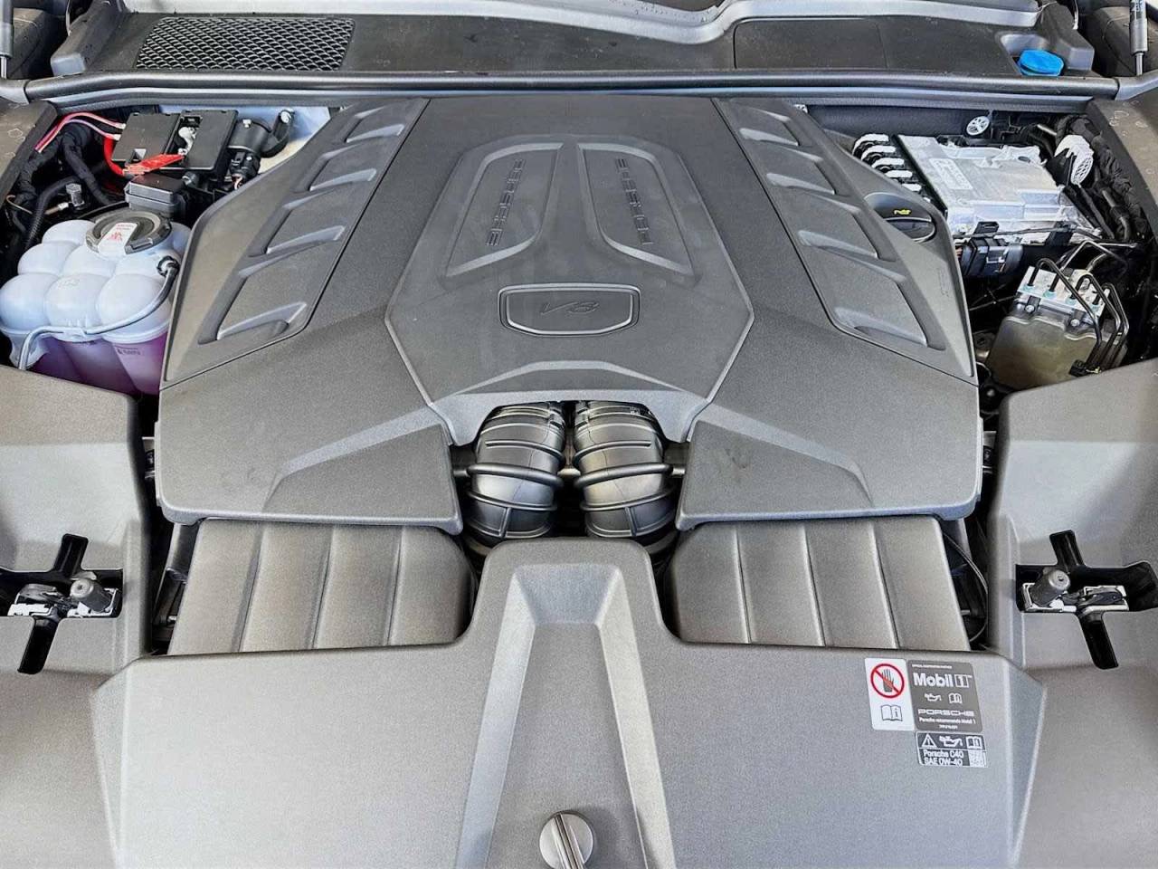 2026 Porsche Cayenne GTS