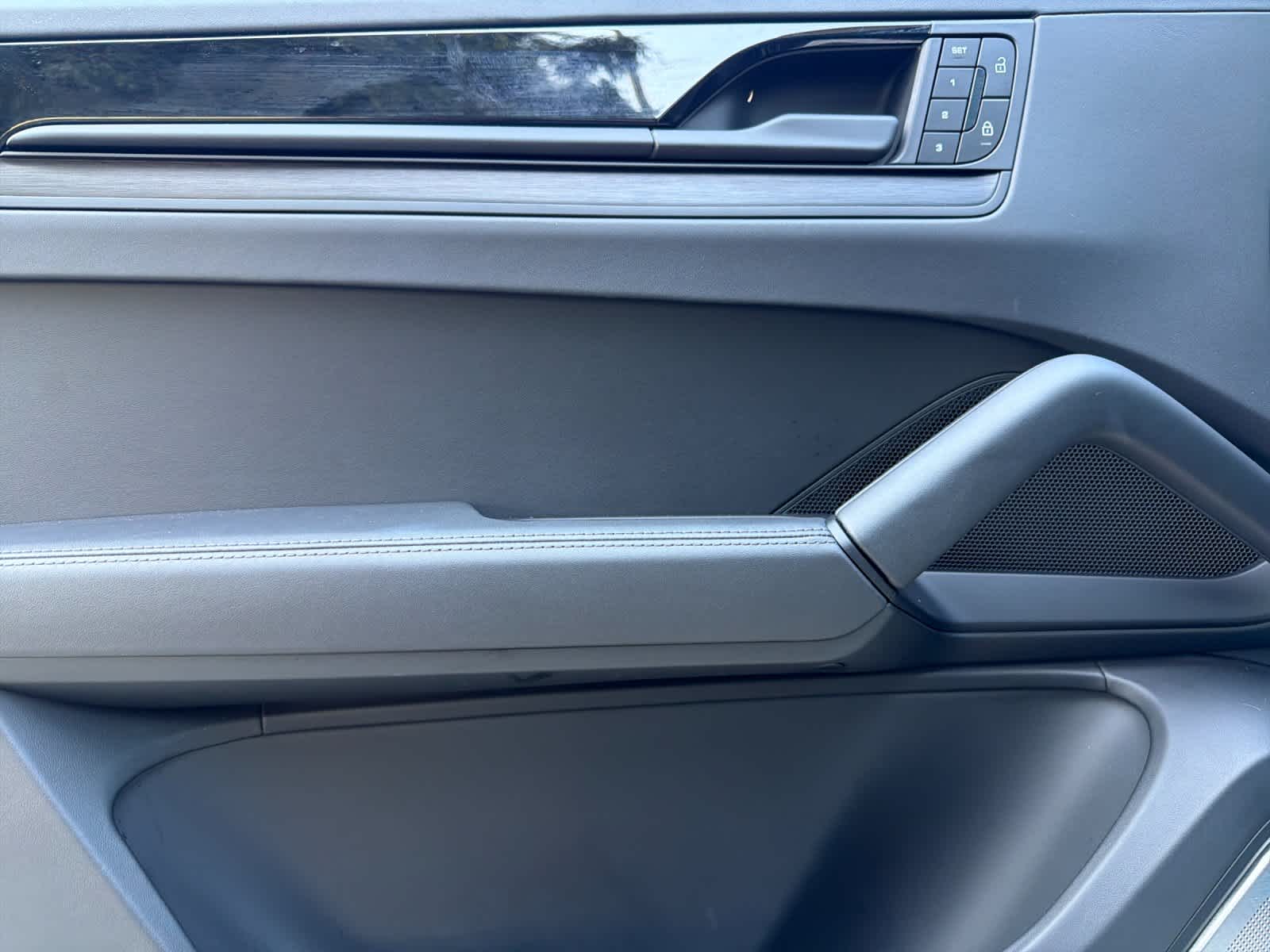 2026 Porsche Cayenne Cayenne GTS Coupe