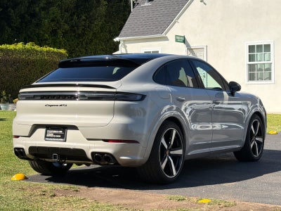 2026 Porsche Cayenne Cayenne GTS Coupe