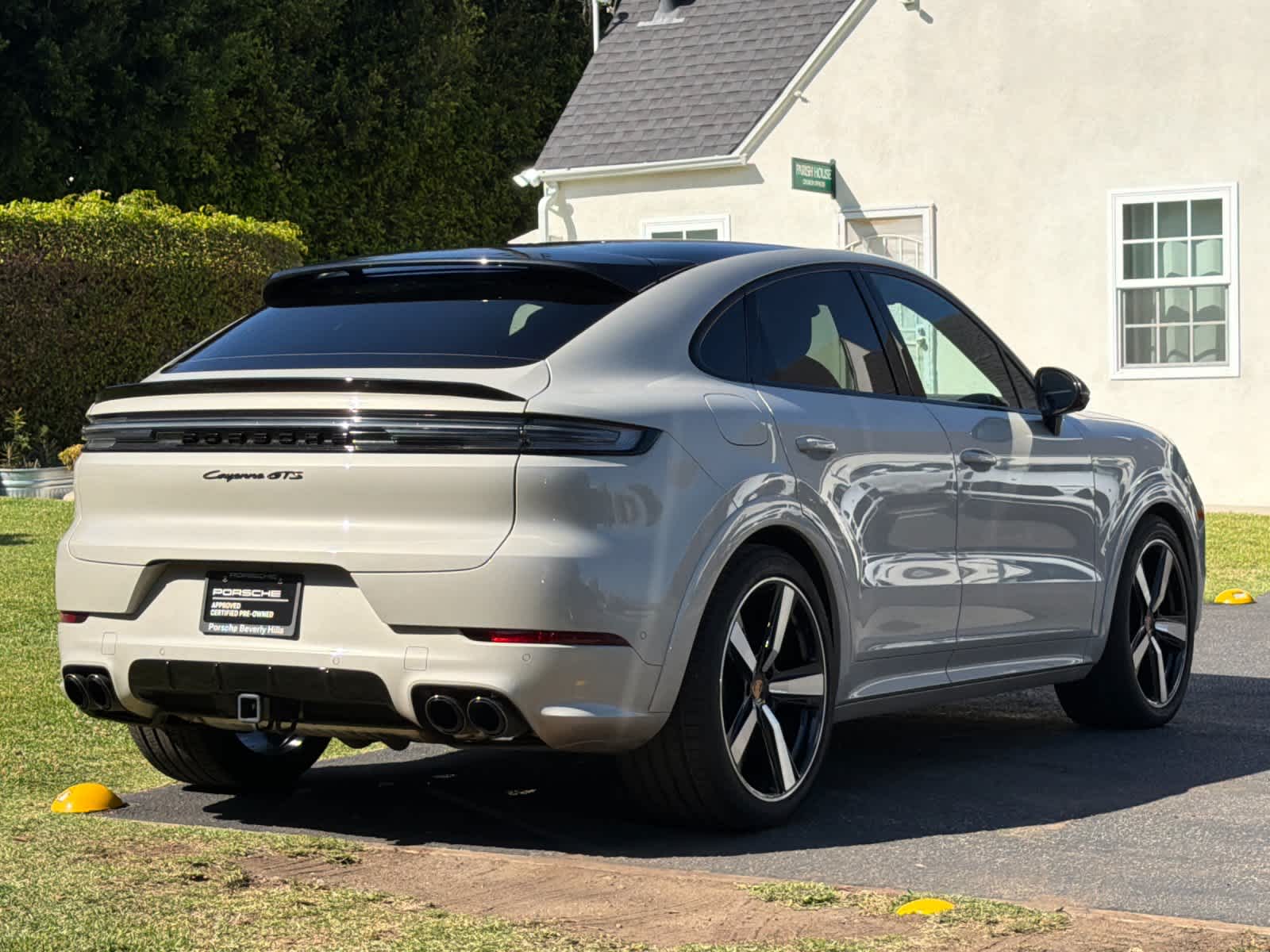 2026 Porsche Cayenne Cayenne GTS Coupe