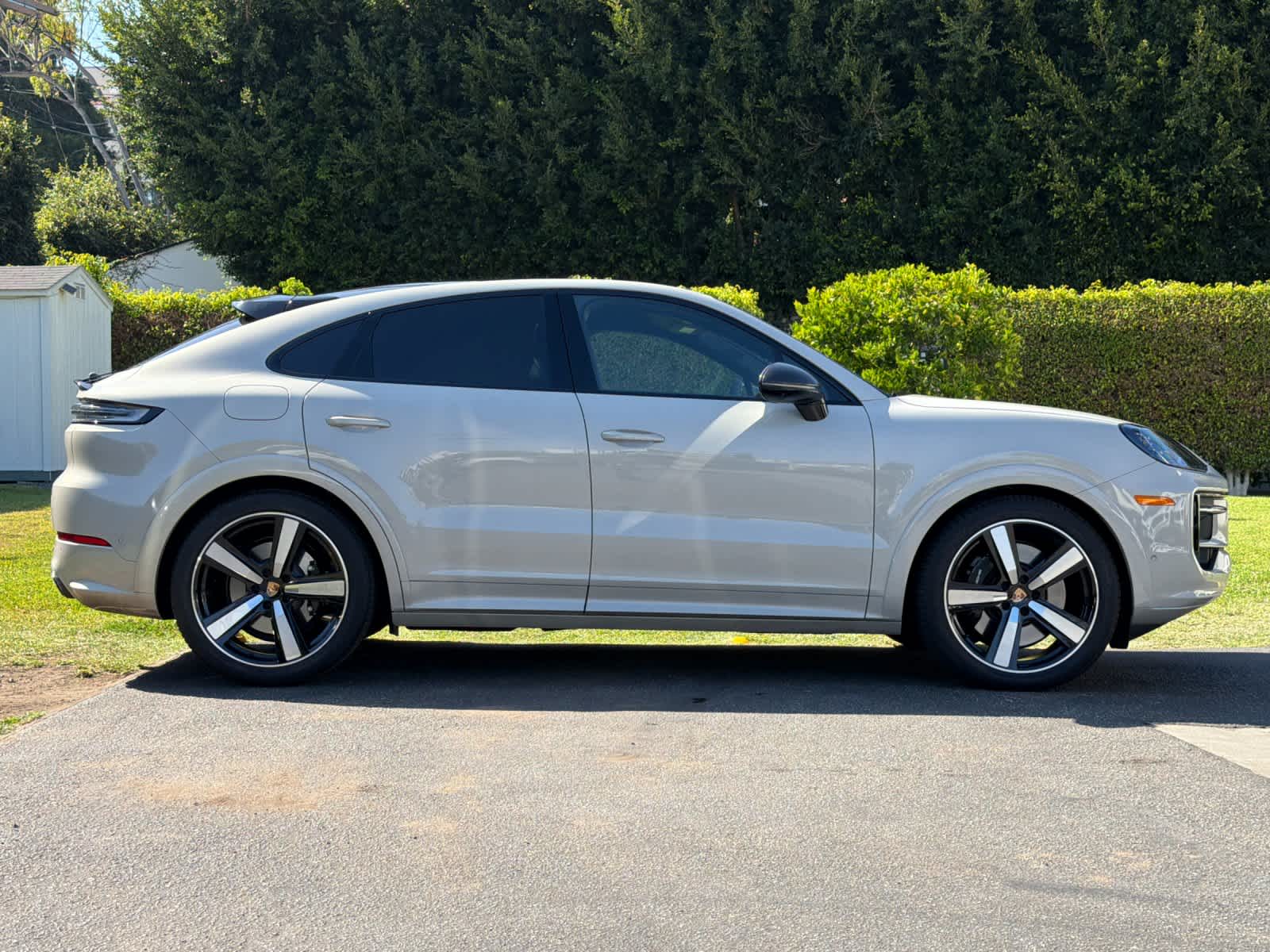 2026 Porsche Cayenne Cayenne GTS Coupe