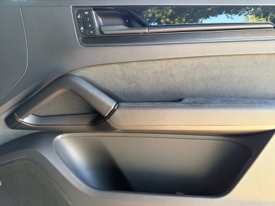 2026 Porsche Cayenne Cayenne GTS Coupe