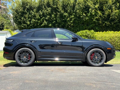 2026 Porsche Cayenne Cayenne GTS Coupe