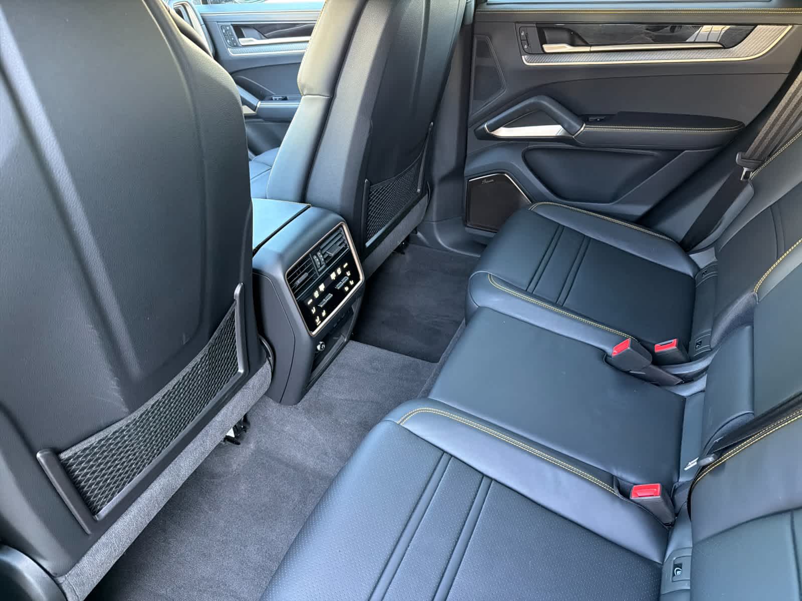 2026 Porsche Cayenne Cayenne Turbo GT