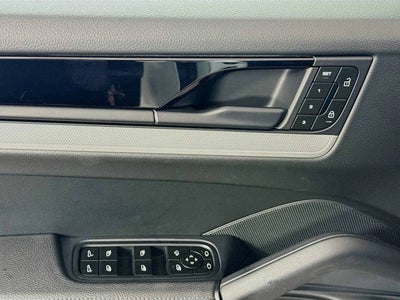 2024 Porsche Cayenne S