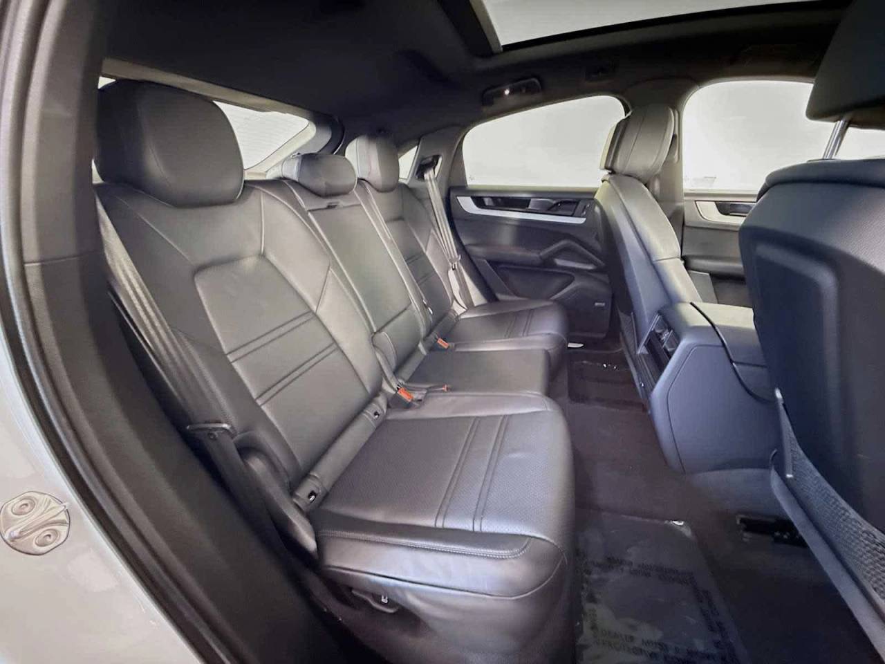 2024 Porsche Cayenne S