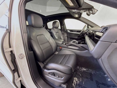 2024 Porsche Cayenne S