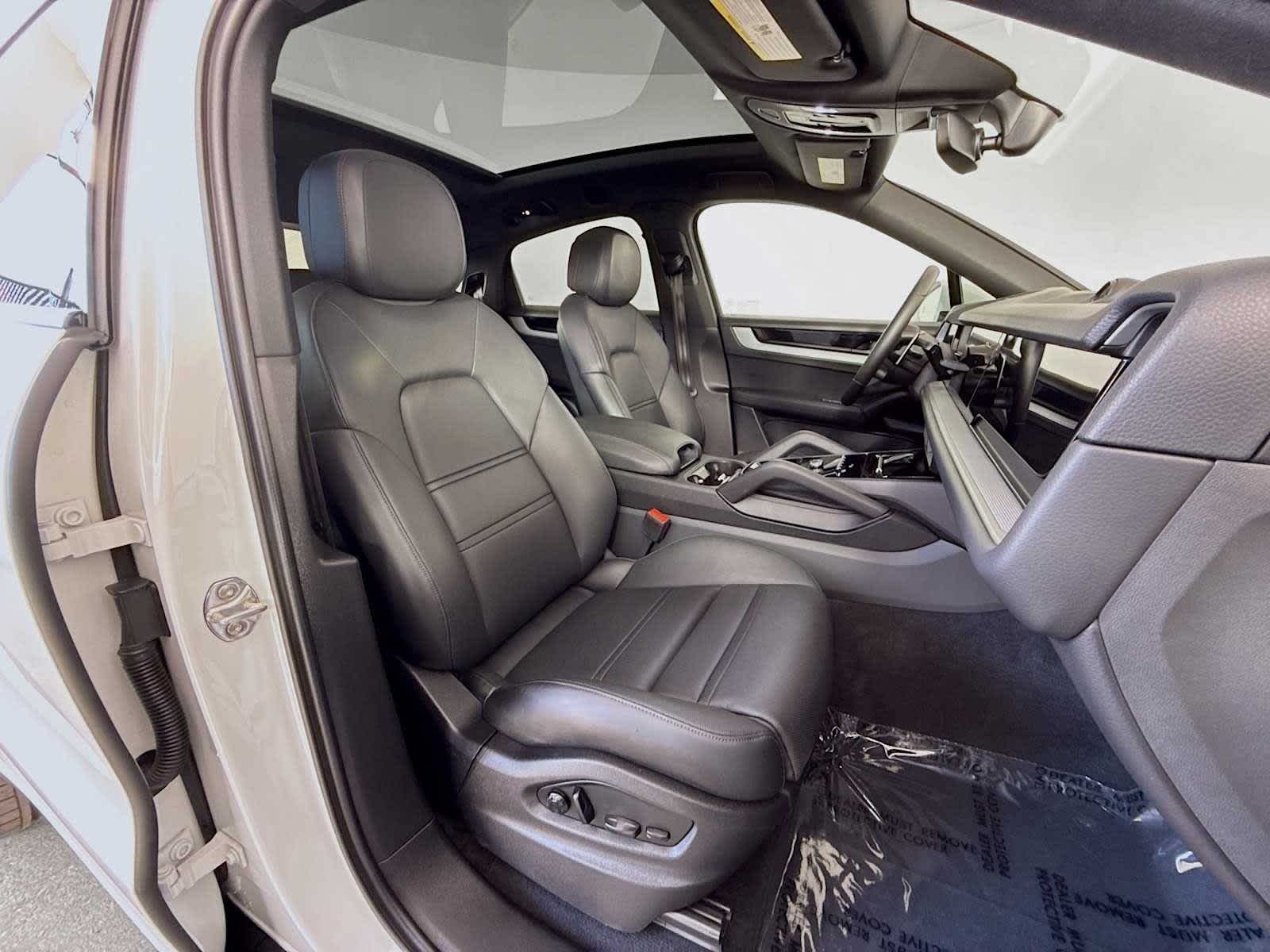 2024 Porsche Cayenne S