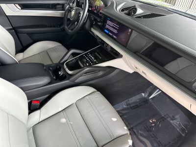 2024 Porsche Cayenne Cayenne S Coupe