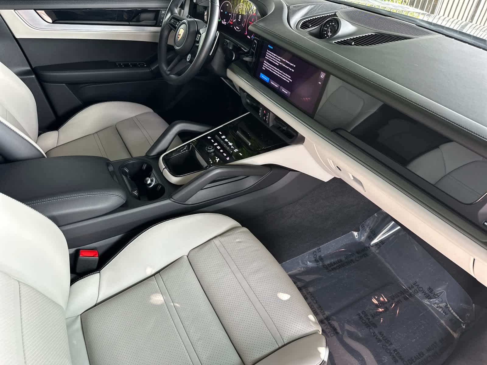 2024 Porsche Cayenne Cayenne S Coupe
