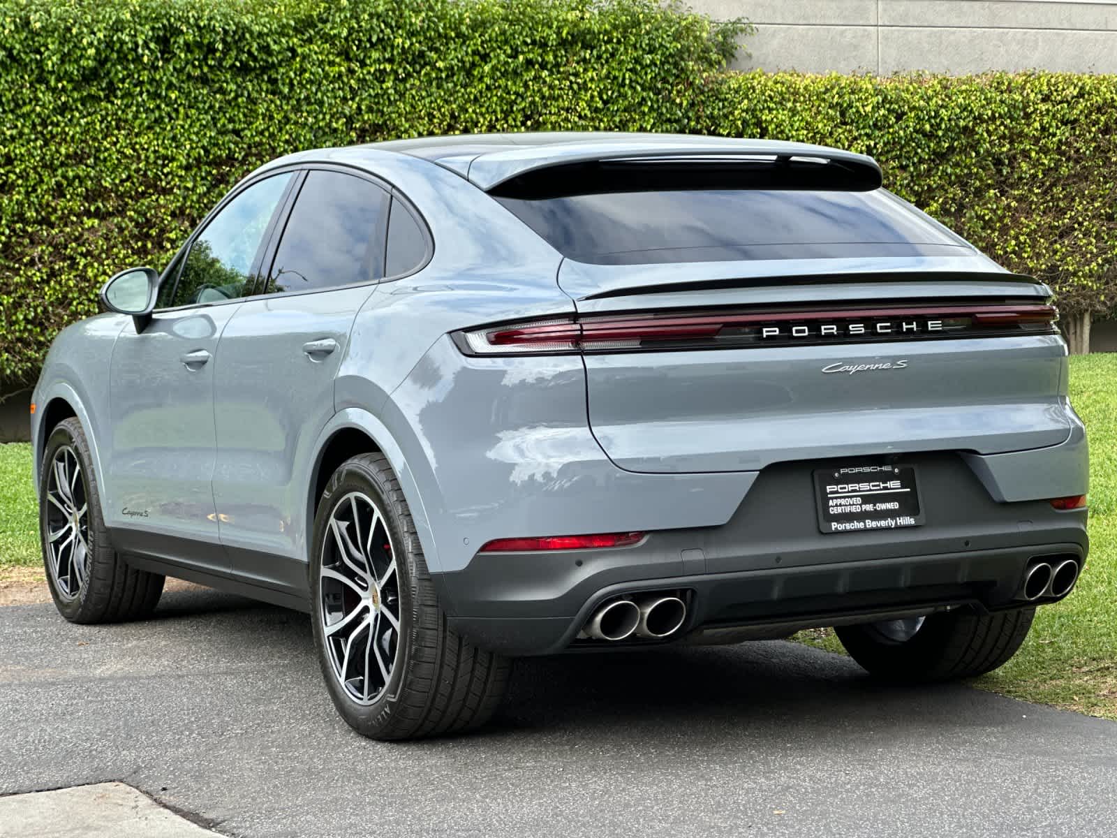 2024 Porsche Cayenne Cayenne S Coupe